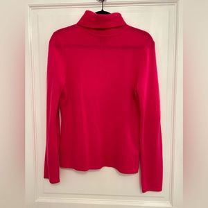 Lord and Taylor Hot Pink medium cashmere